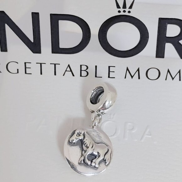 Pandora Chinese Zodiac Horse Dangle Charm S925 Silver with box - Picture 1 of 5